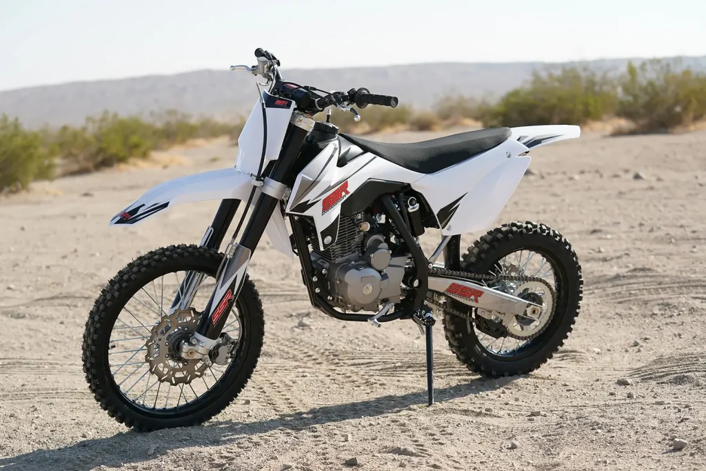 ssr dirt bikes engine and top speed